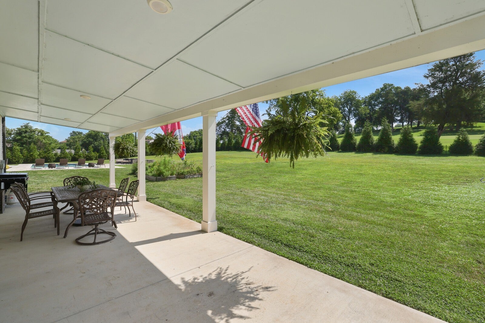 Franklin, Tennessee, 37069, United States, 5 Bedrooms Bedrooms, ,7 BathroomsBathrooms,Residential,Active,1894546