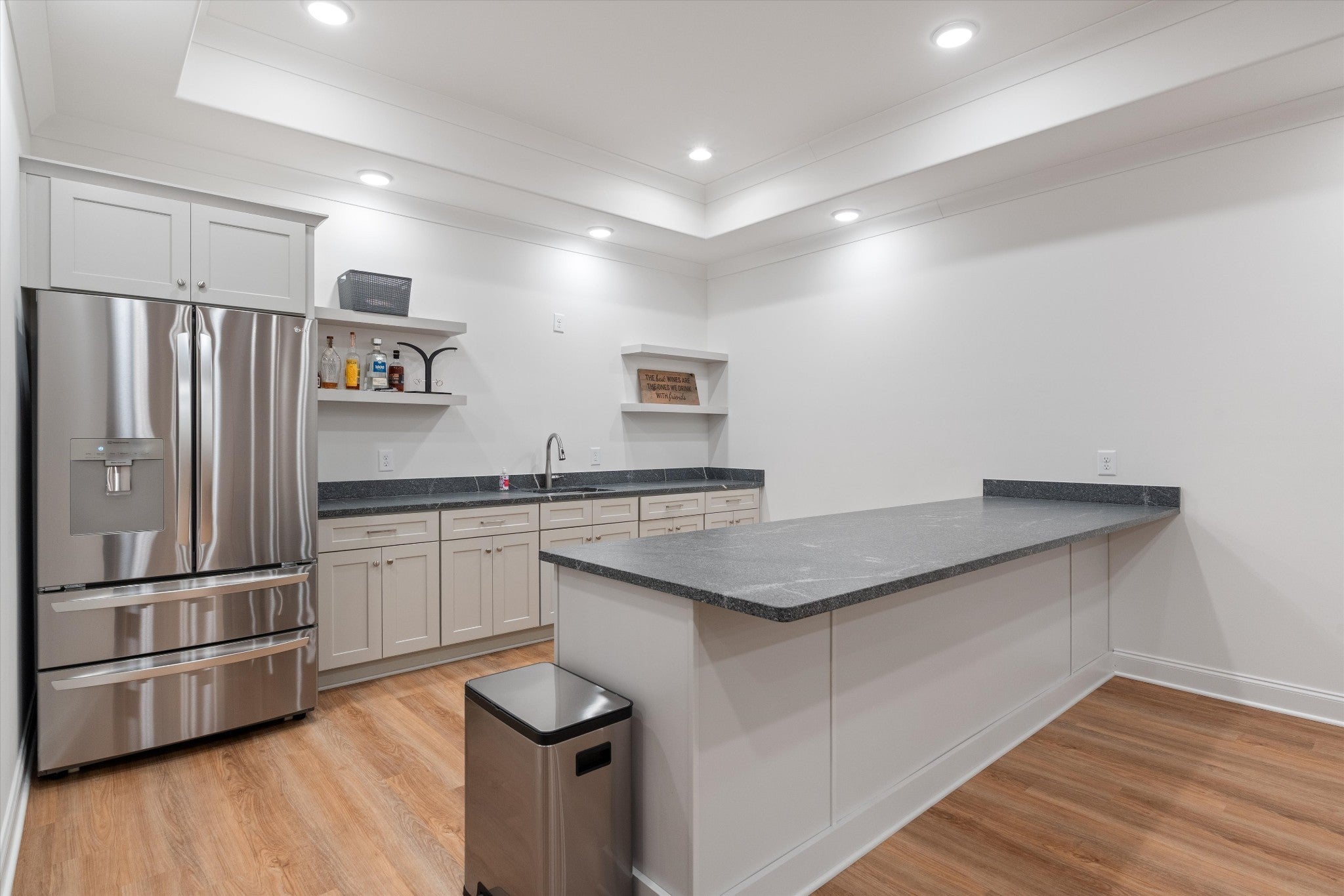 Gallatin, Tennessee, 37066, United States, 4 Bedrooms Bedrooms, ,6 BathroomsBathrooms,Residential,Active,1905350