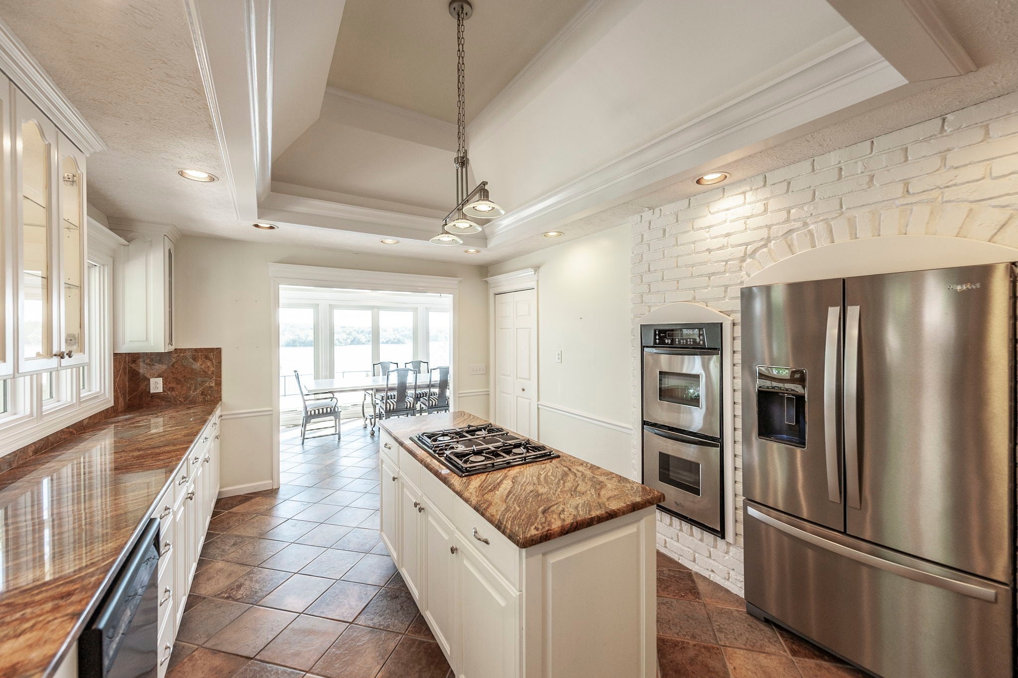 Hendersonville, Tennessee, 37075, United States, 4 Bedrooms Bedrooms, ,4 BathroomsBathrooms,Residential,Active,1959950