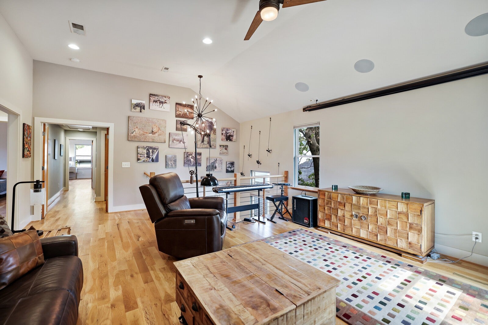 Nashville, Tennessee, 37206, United States, 4 Bedrooms Bedrooms, ,3 BathroomsBathrooms,Residential,Active,1969649