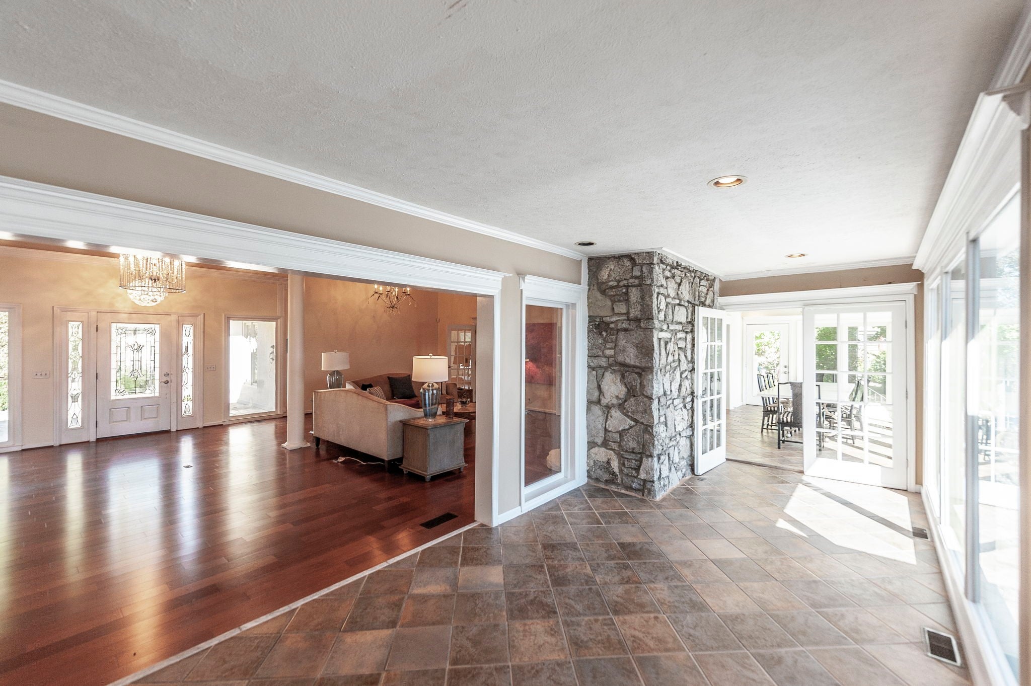 Hendersonville, Tennessee, 37075, United States, 4 Bedrooms Bedrooms, ,4 BathroomsBathrooms,Residential,Active,1959950