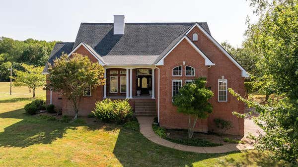 1040 HOOF AND PAW TRL, SPRINGFIELD, TN 37172 - Image 1