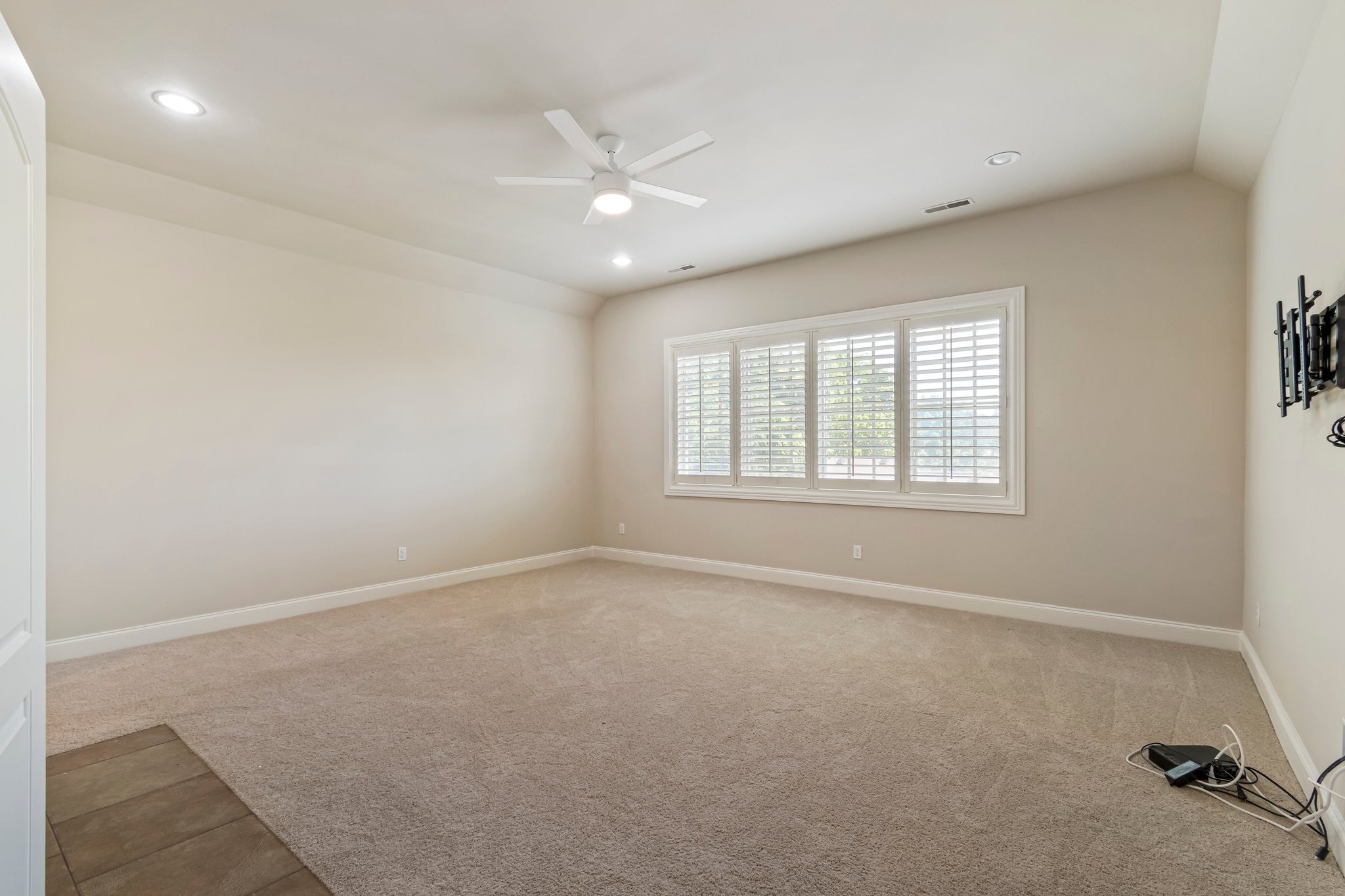 Brentwood, Tennessee, 37027, United States, 5 Bedrooms Bedrooms, ,6 BathroomsBathrooms,Residential,Active,1985582