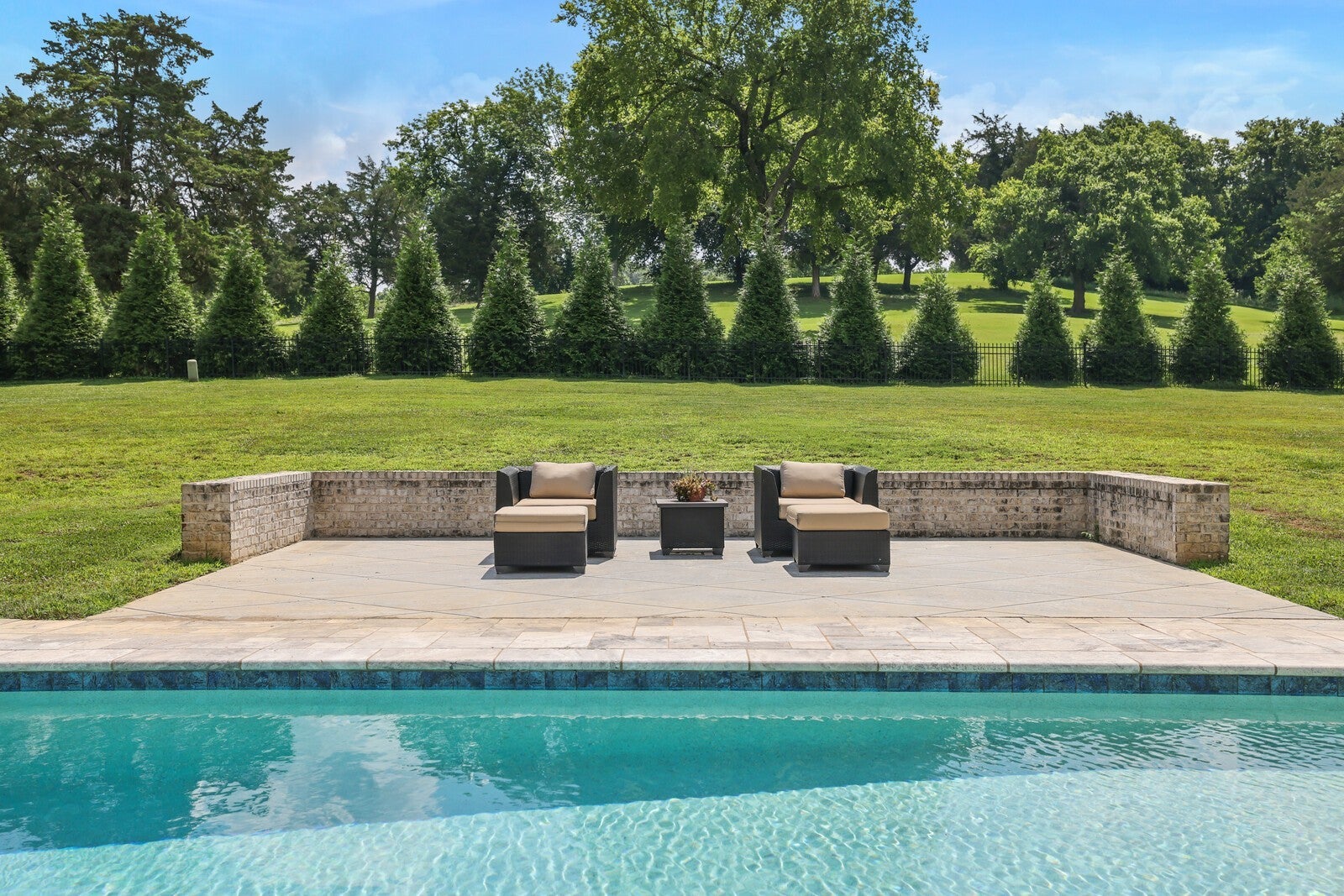 Franklin, Tennessee, 37069, United States, 5 Bedrooms Bedrooms, ,7 BathroomsBathrooms,Residential,Active,1894546
