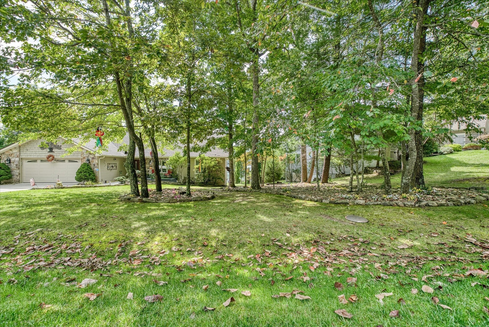 Crossville, Tennessee, 38558, United States, 4 Bedrooms Bedrooms, ,4 BathroomsBathrooms,Residential,Active,1968370