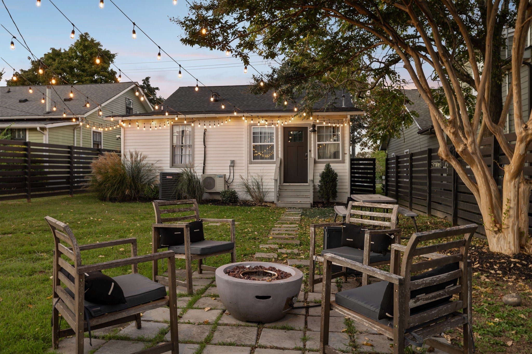 Nashville, Tennessee, 37206, United States, 3 Bedrooms Bedrooms, ,2 BathroomsBathrooms,Residential,Active,1912805