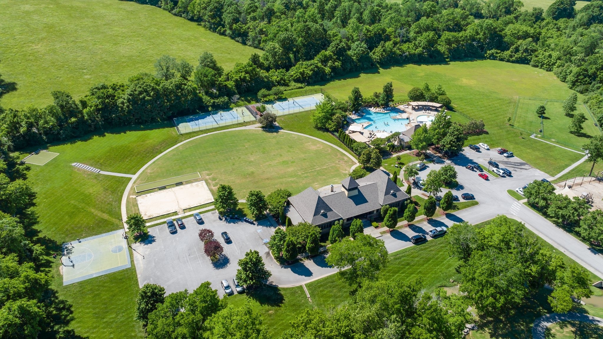 Thompsons Station, Tennessee, 37179, United States, 5 Bedrooms Bedrooms, ,5 BathroomsBathrooms,Residential,Active,2028176