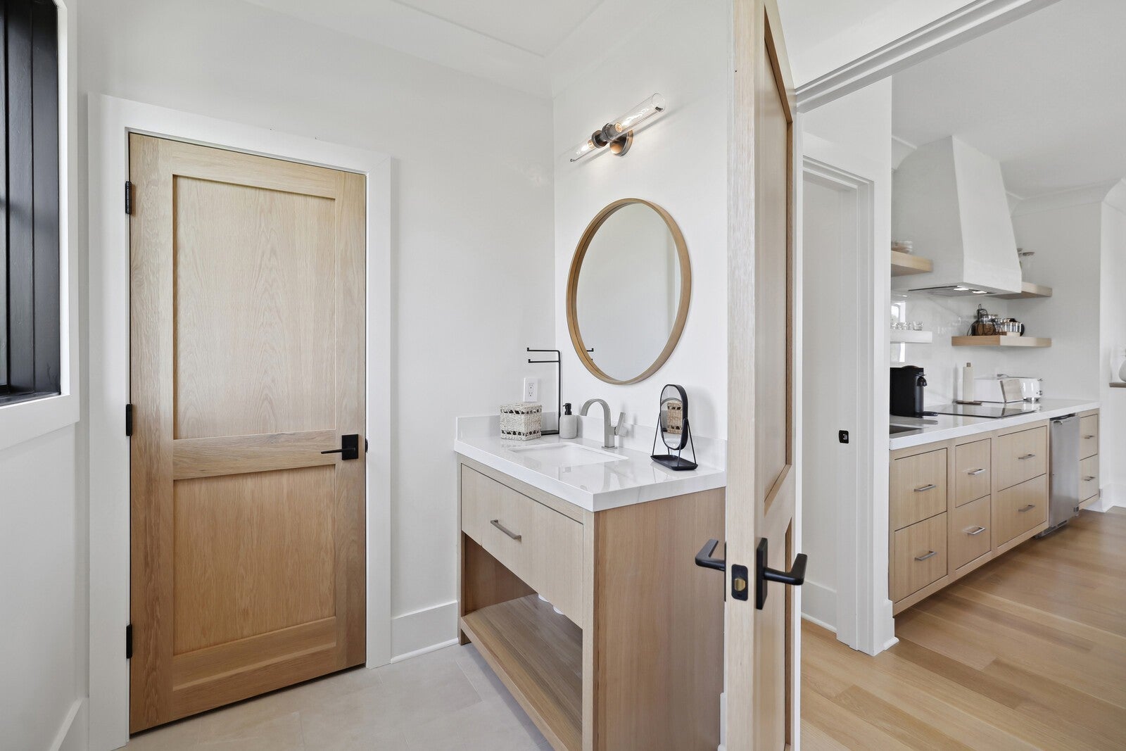 Franklin, Tennessee, 37067, United States, 5 Bedrooms Bedrooms, ,6 BathroomsBathrooms,Residential,Active,2009381