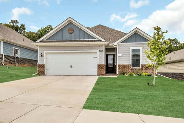 125 HARVEST CIR, DICKSON, TN 37055 - Image 1