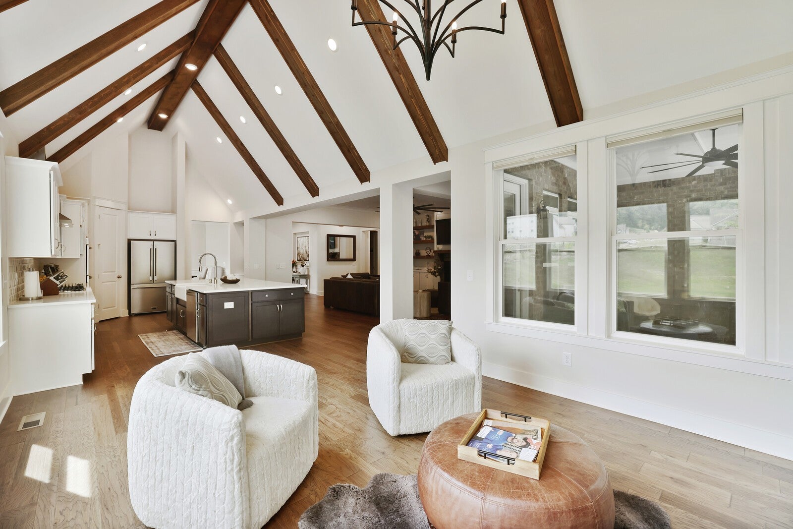 Franklin, Tennessee, 37064, United States, 3 Bedrooms Bedrooms, ,4 BathroomsBathrooms,Residential,Active,1907978
