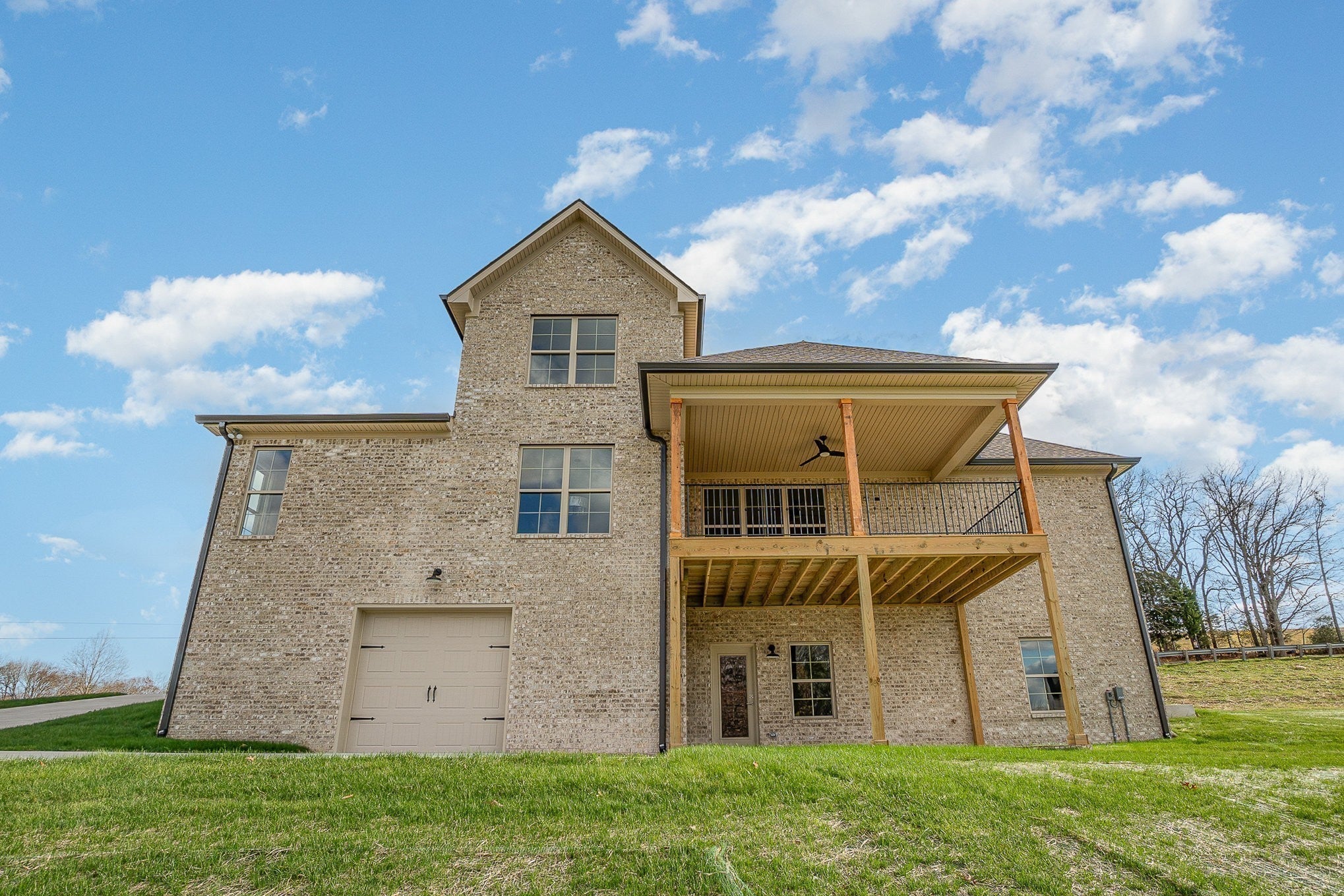 Lebanon, Tennessee, 37087, United States, 4 Bedrooms Bedrooms, ,4 BathroomsBathrooms,Residential,Active,1905345