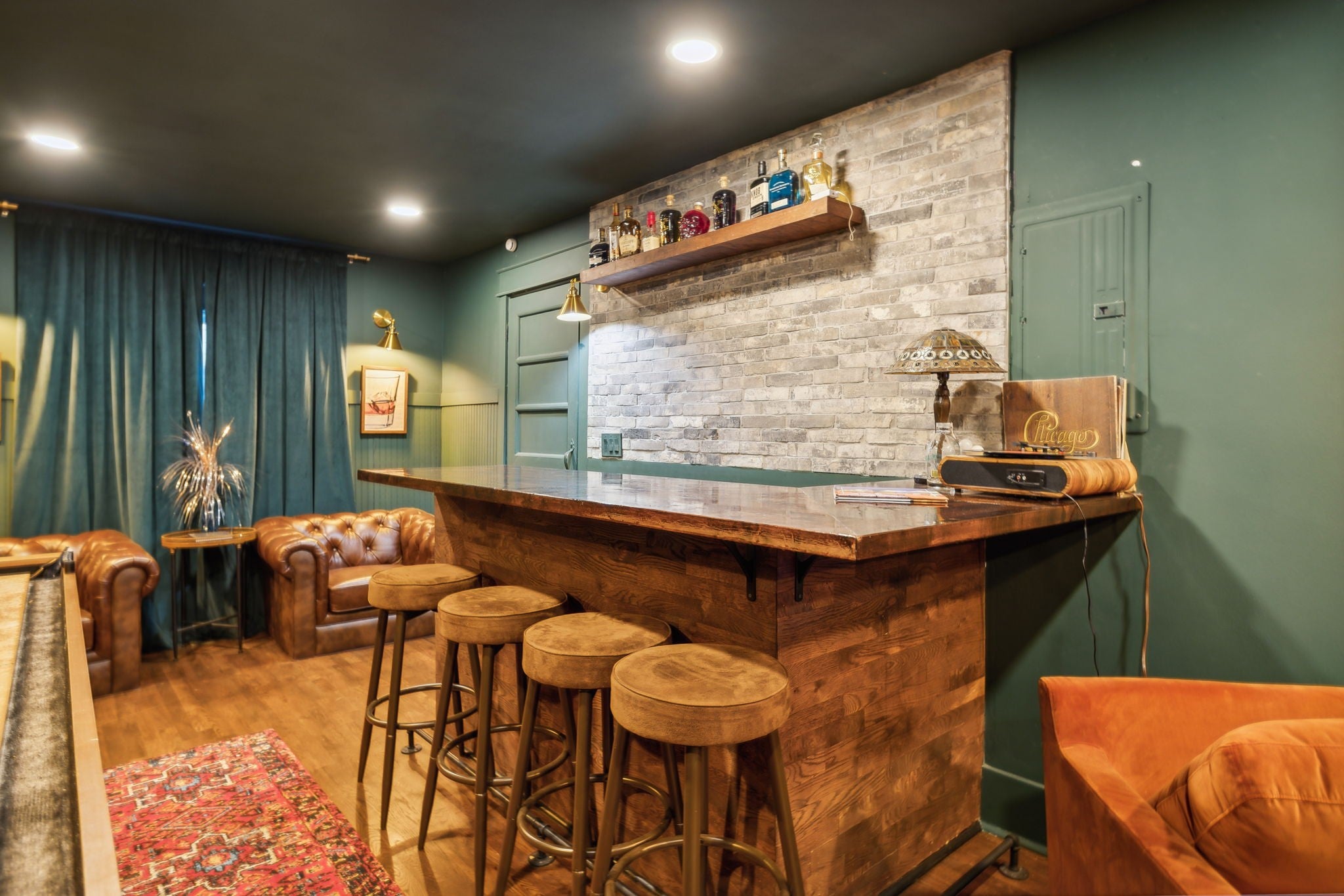 Nashville, Tennessee, 37206, United States, 3 Bedrooms Bedrooms, ,2 BathroomsBathrooms,Residential,Active,1912805