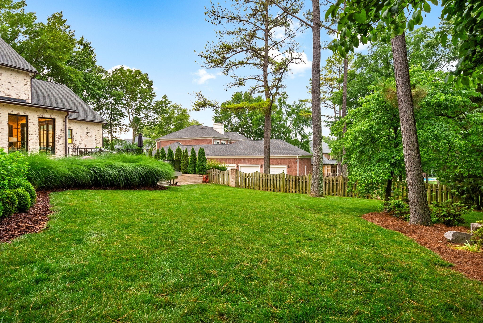 Clarksville, Tennessee, 37043, United States, 7 Bedrooms Bedrooms, ,4 BathroomsBathrooms,Residential,Active,1994960