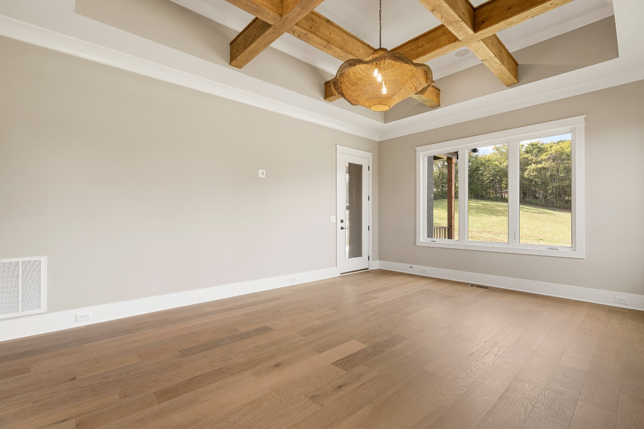 Lebanon, Tennessee, 37090, United States, 5 Bedrooms Bedrooms, ,7 BathroomsBathrooms,Residential,Active,1927656