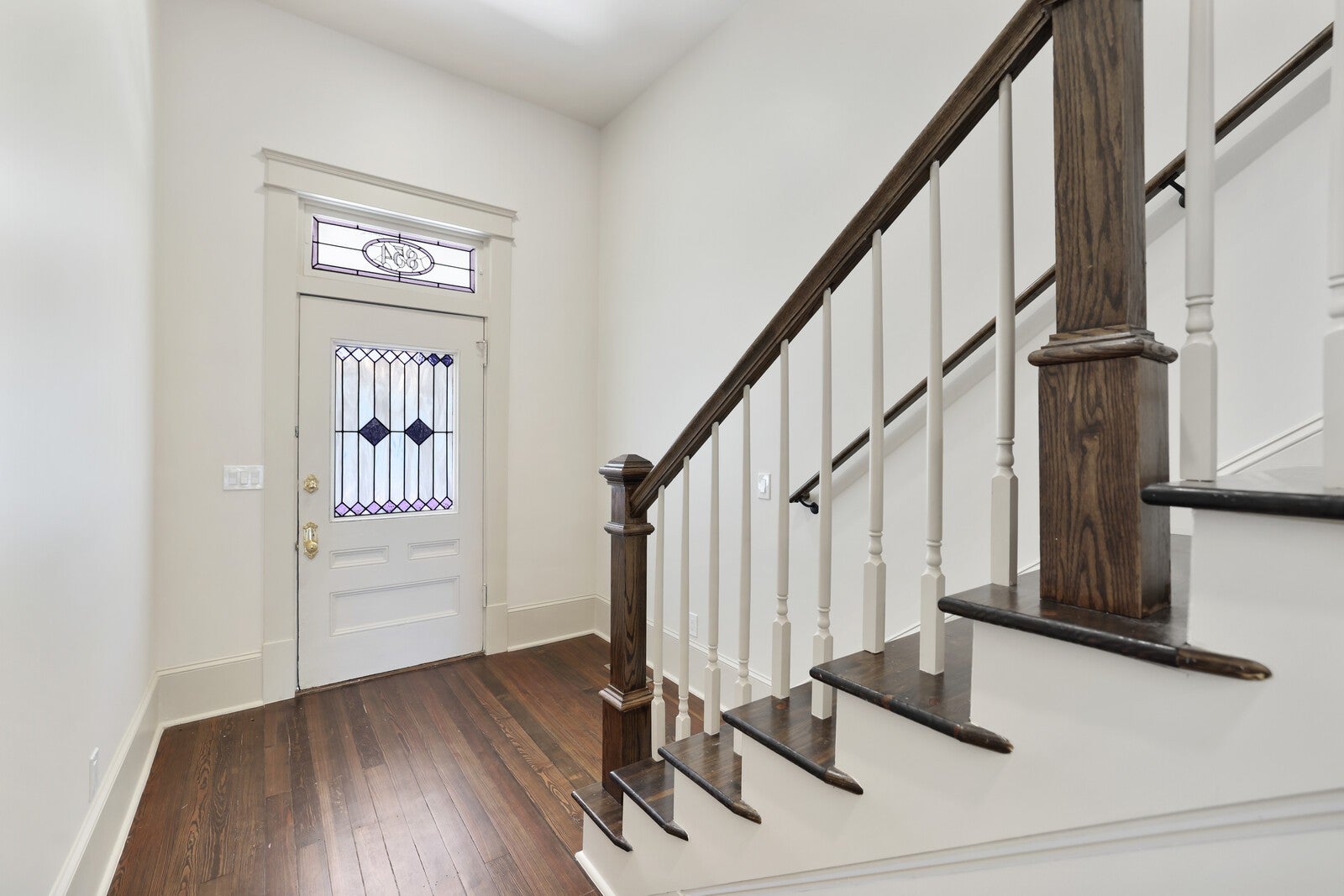 Nashville, Tennessee, 37204, United States, 4 Bedrooms Bedrooms, ,4 BathroomsBathrooms,Residential,Active,1922332