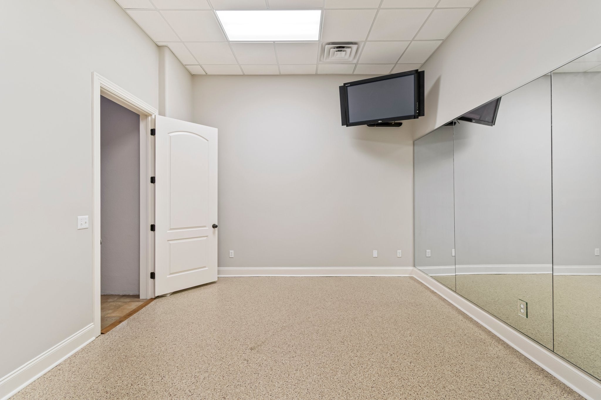 Brentwood, Tennessee, 37027, United States, 5 Bedrooms Bedrooms, ,6 BathroomsBathrooms,Residential,Active,1985582