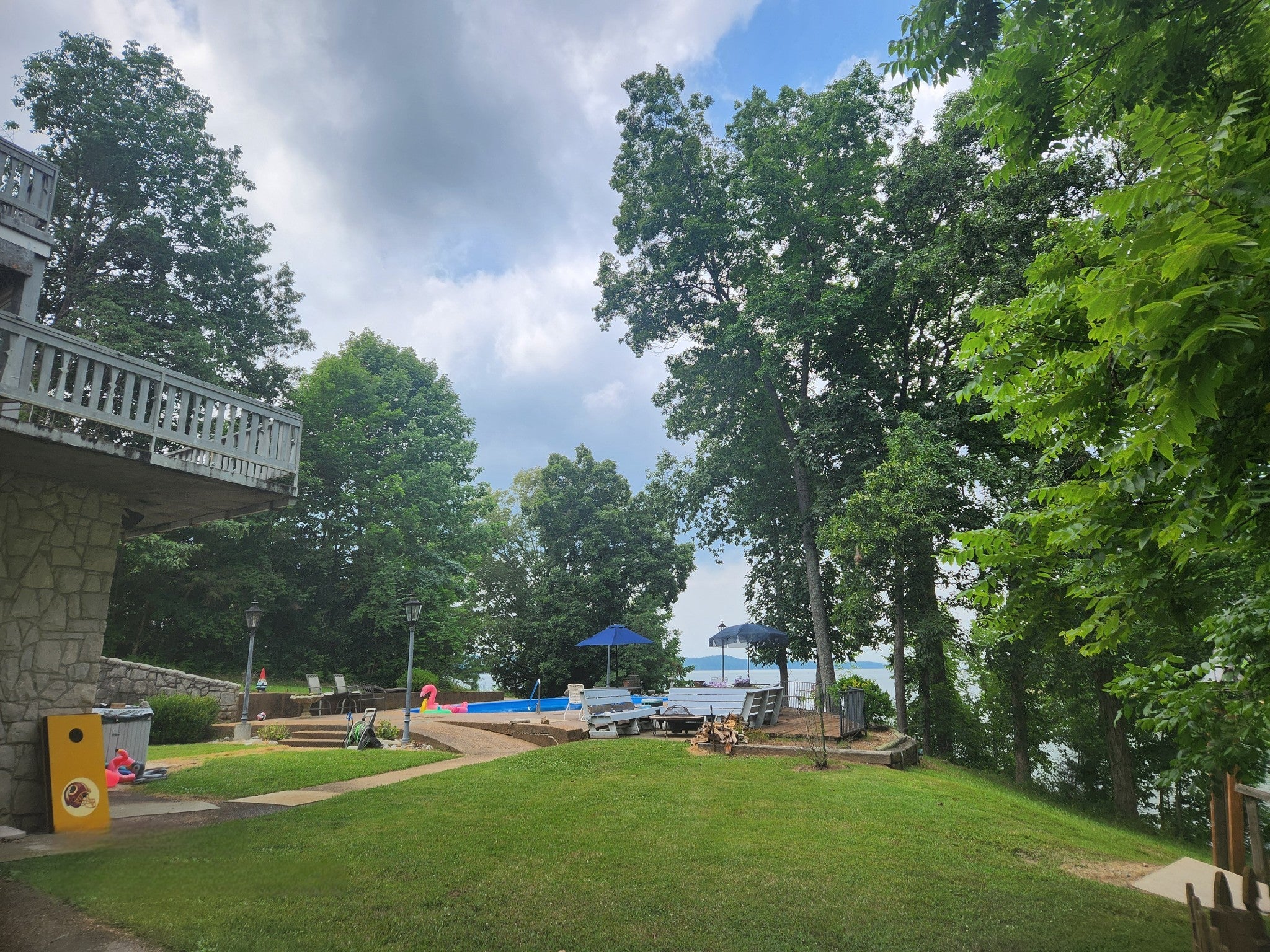 Cadiz, Kentucky, 42211, United States, 8 Bedrooms Bedrooms, ,9 BathroomsBathrooms,Residential,Active,1764487