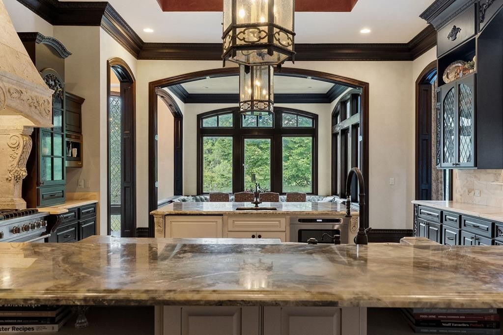 Smithville, Tennessee, 37166, United States, ,7 BathroomsBathrooms,Residential,Active,1769789