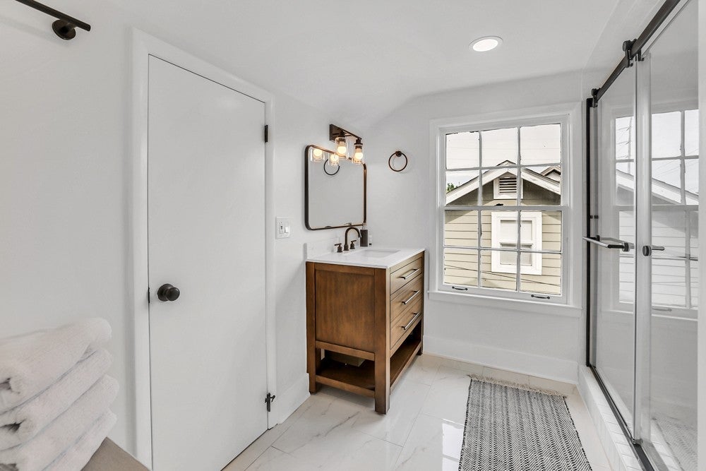 Nashville, Tennessee, 37206, United States, 3 Bedrooms Bedrooms, ,2 BathroomsBathrooms,Residential,Active,1912805