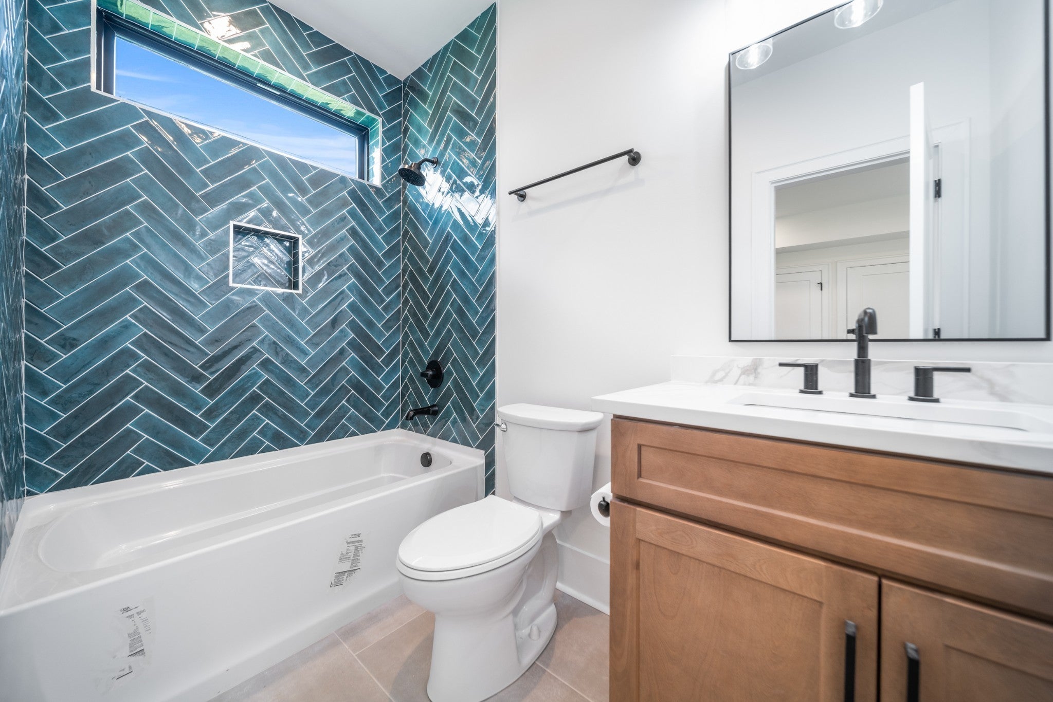 Nashville, Tennessee, 37209, United States, 4 Bedrooms Bedrooms, ,5 BathroomsBathrooms,Residential,Active,2007985