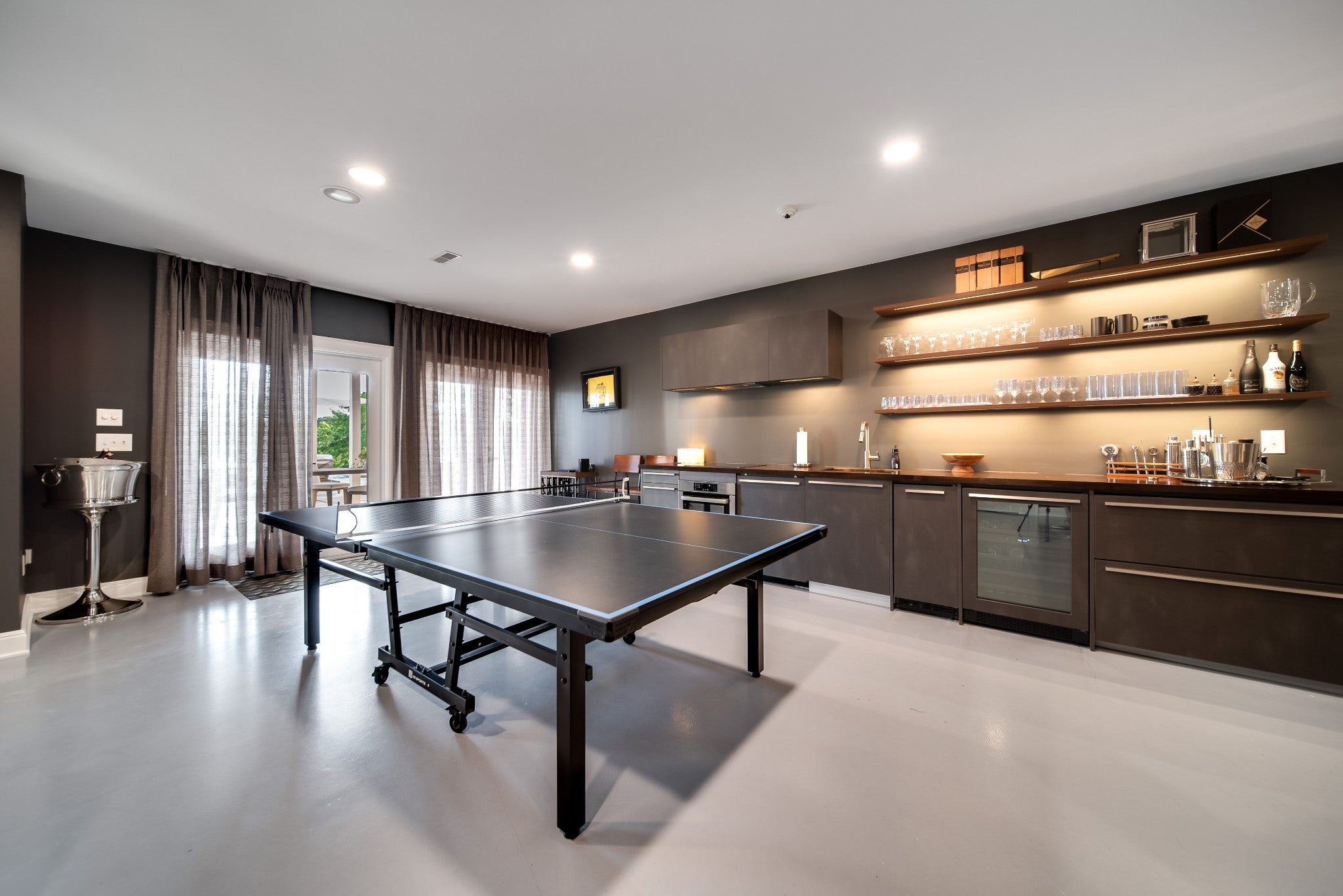 Gallatin, Tennessee, 37066, United States, 4 Bedrooms Bedrooms, ,5 BathroomsBathrooms,Residential,Active,1986918