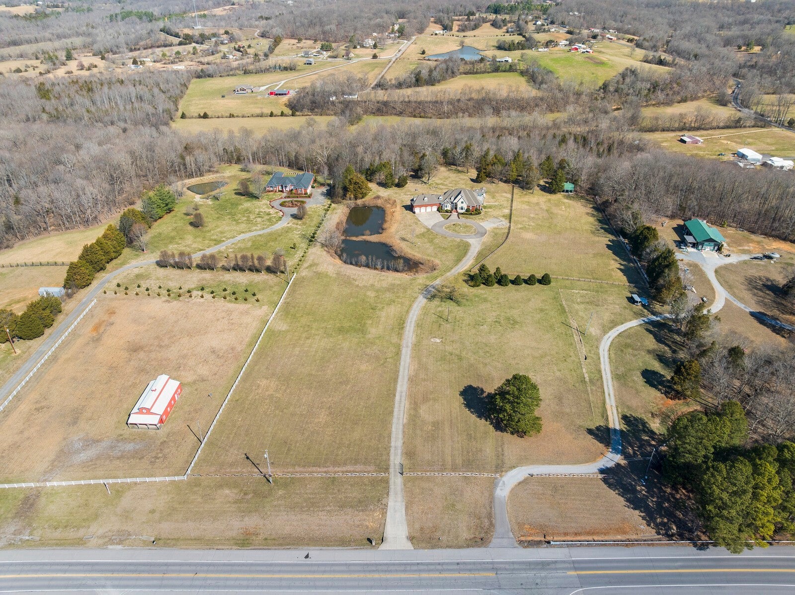 Portland, Tennessee, 37148, United States, 4 Bedrooms Bedrooms, ,4 BathroomsBathrooms,Residential,Active,1929805