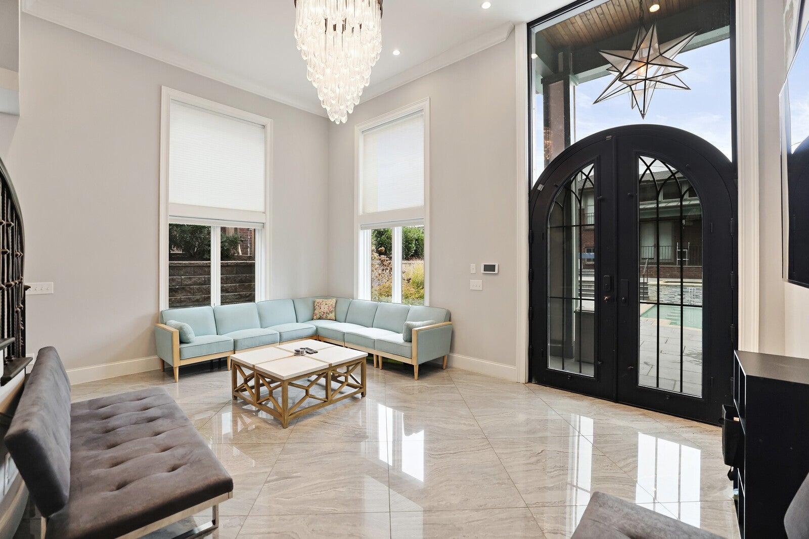 Nashville, Tennessee, 37206, United States, 7 Bedrooms Bedrooms, ,8 BathroomsBathrooms,Residential,Active,2006799