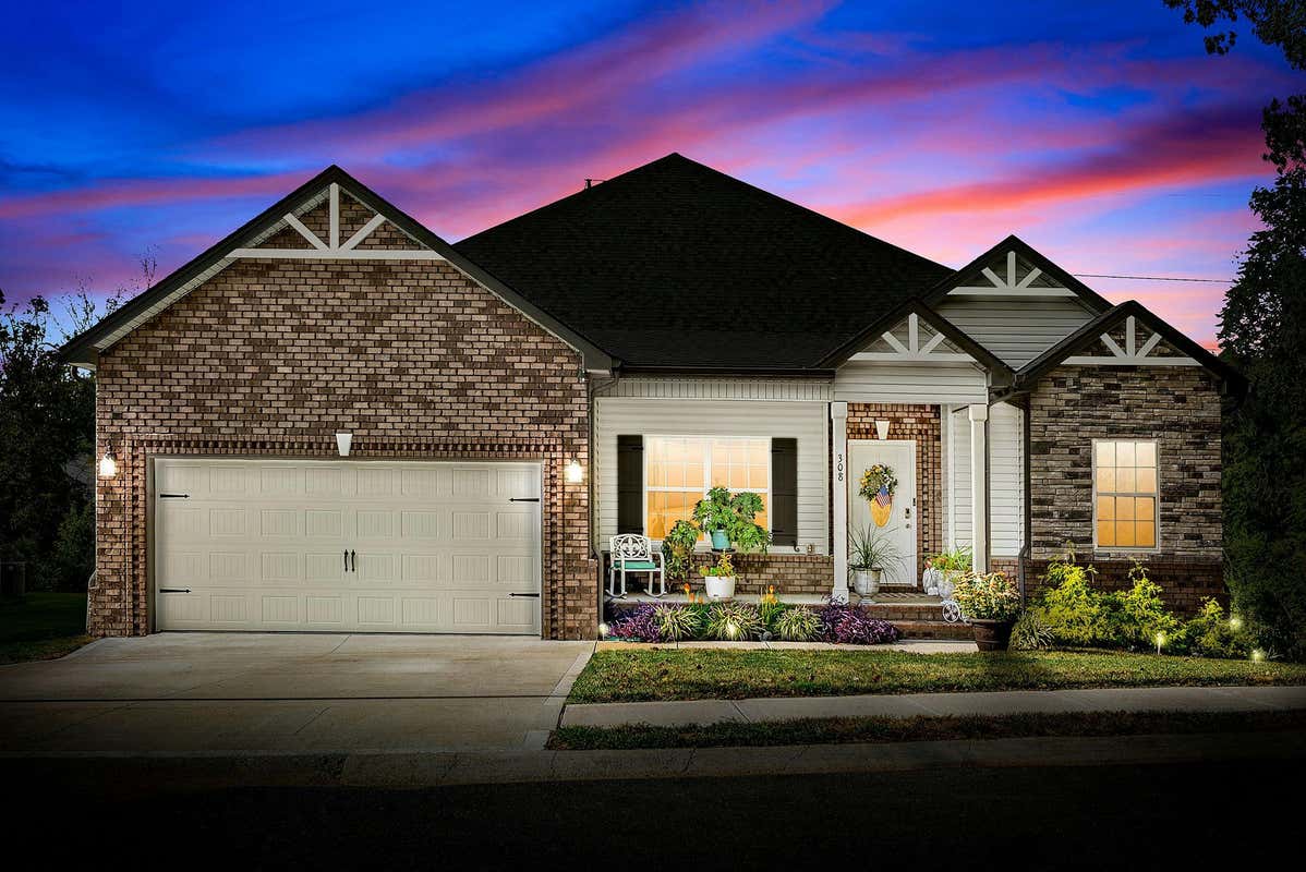 308 CREEK VALLEY WAY, CLARKSVILLE, TN 37040 Single Family Residence For Sale MLS 2700893 RE/MAX