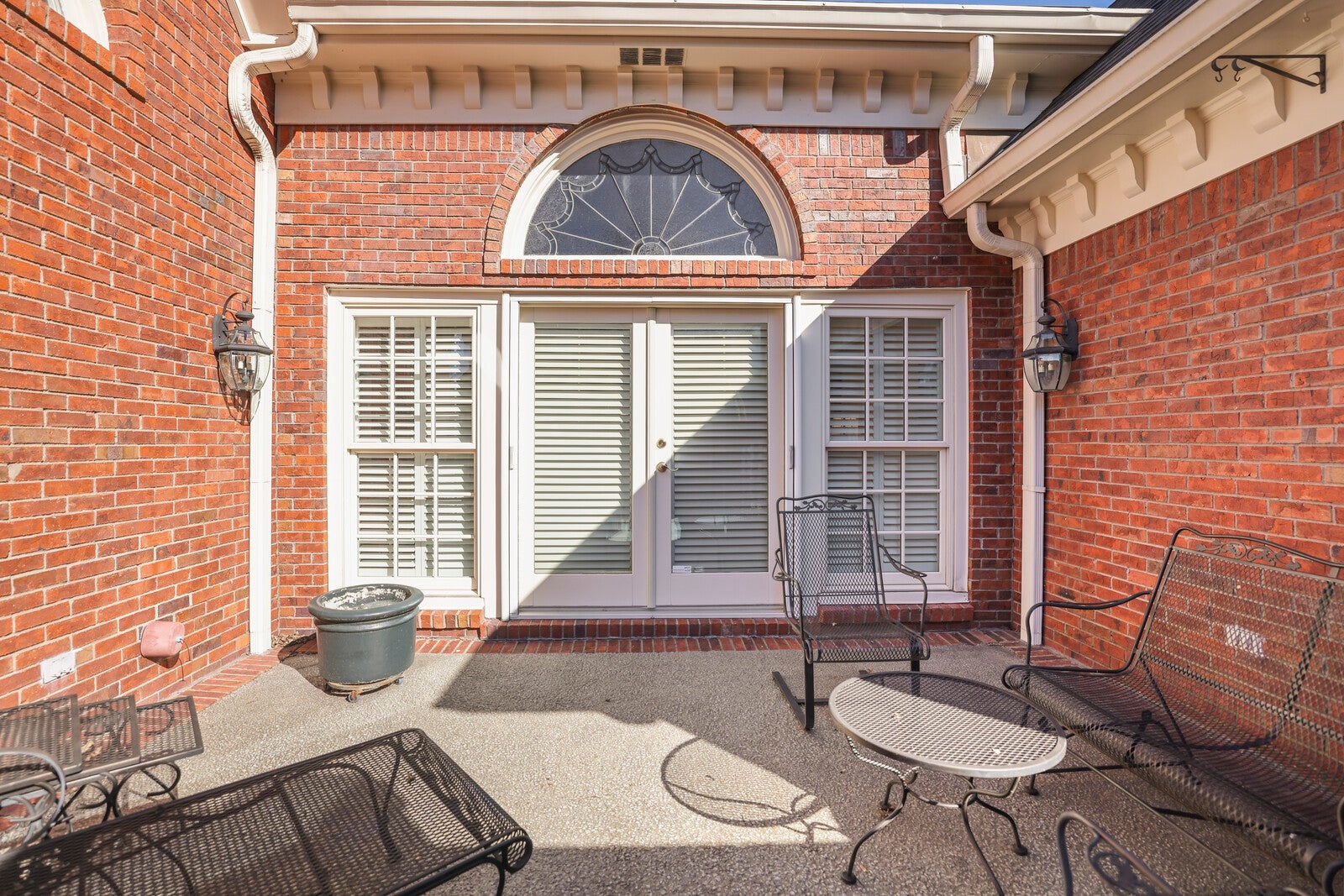 Brentwood, Tennessee, 37027, United States, 4 Bedrooms Bedrooms, ,4 BathroomsBathrooms,Residential,Active,2011457