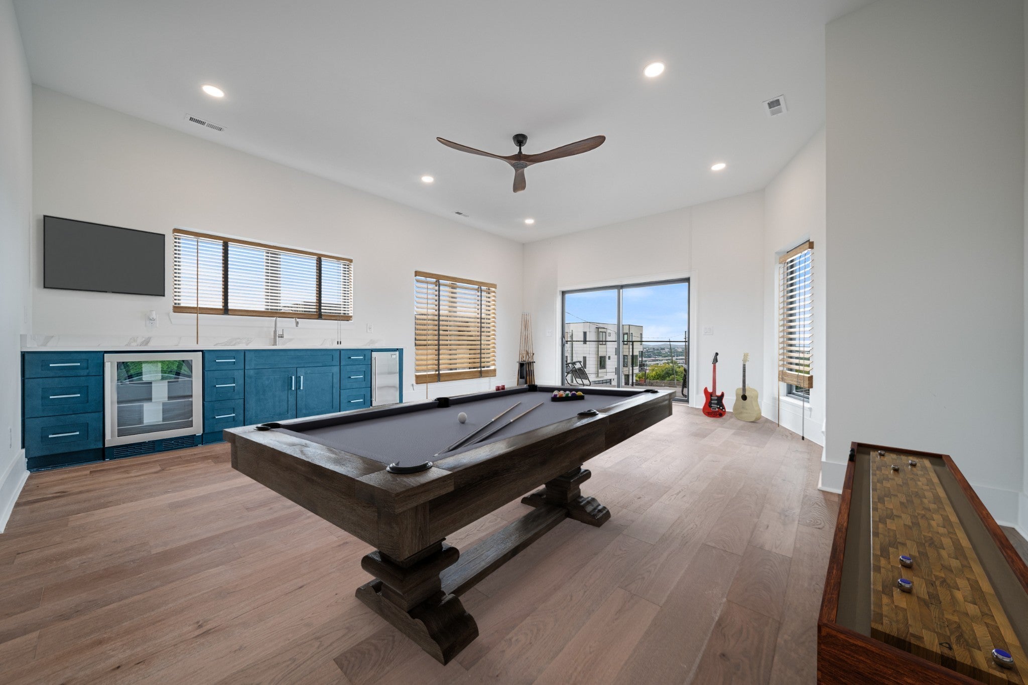 Nashville, Tennessee, 37209, United States, 4 Bedrooms Bedrooms, ,5 BathroomsBathrooms,Residential,Active,2007985