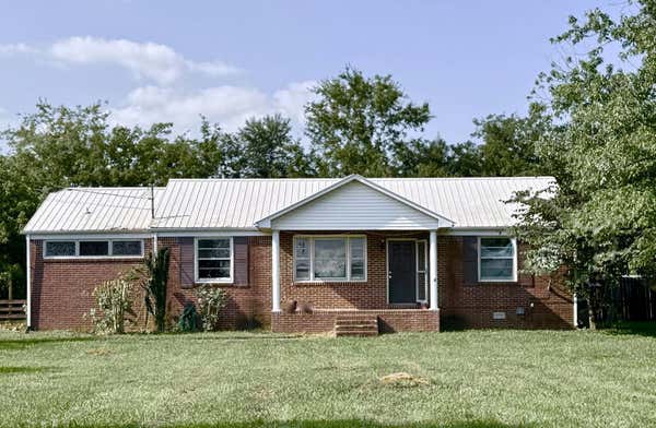 640 PEPPER HILL RD, BELL BUCKLE, TN 37020 - Image 1