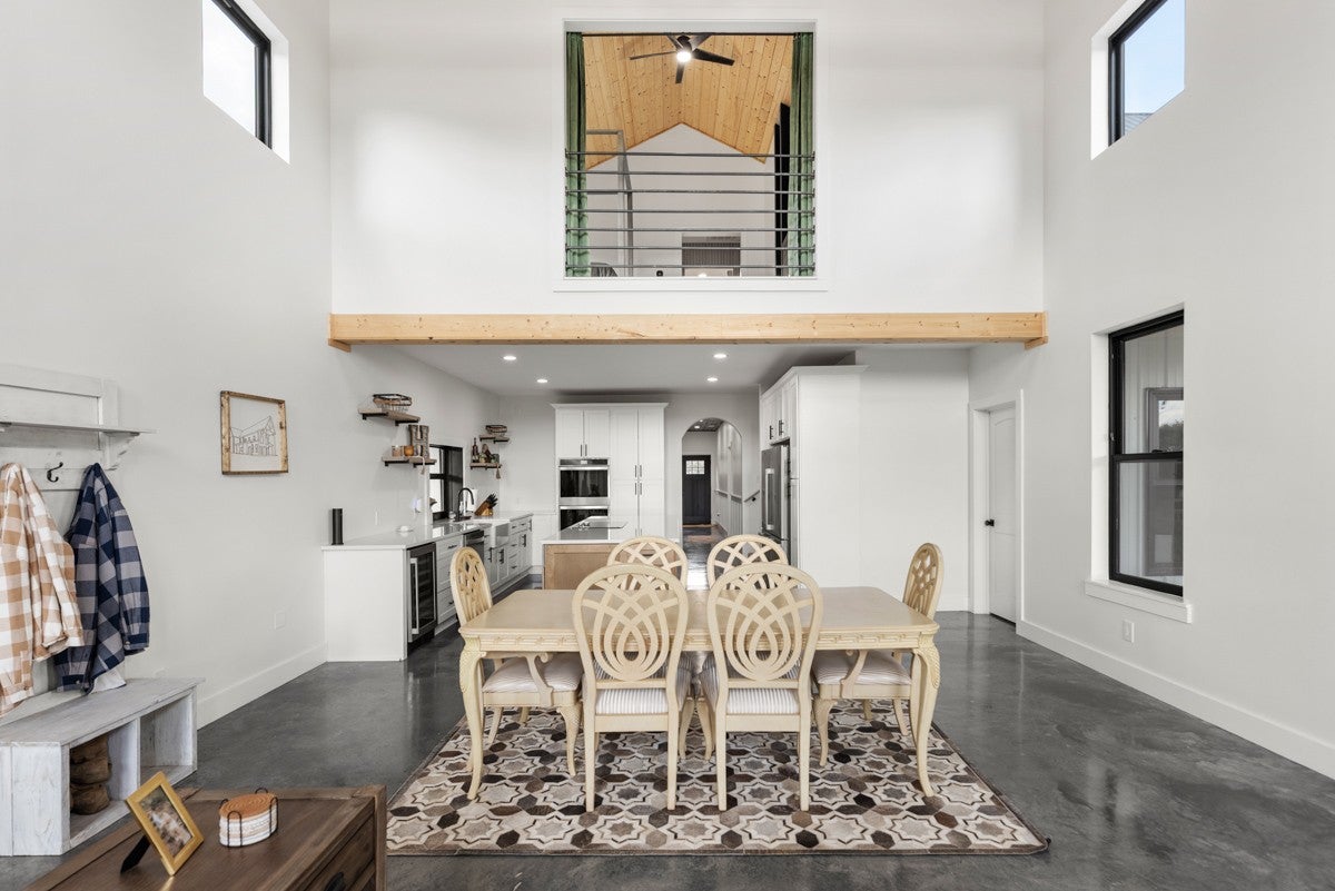 Westmoreland, Tennessee, 37186, United States, 3 Bedrooms Bedrooms, ,3 BathroomsBathrooms,Residential,Active,1964466