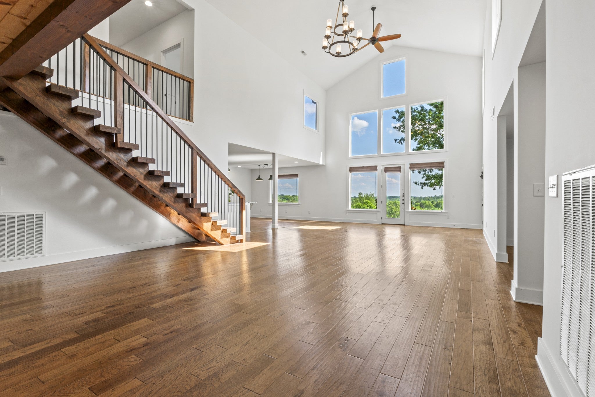 Arrington, Tennessee, 37014, United States, 5 Bedrooms Bedrooms, ,5 BathroomsBathrooms,Residential,Active,1843856