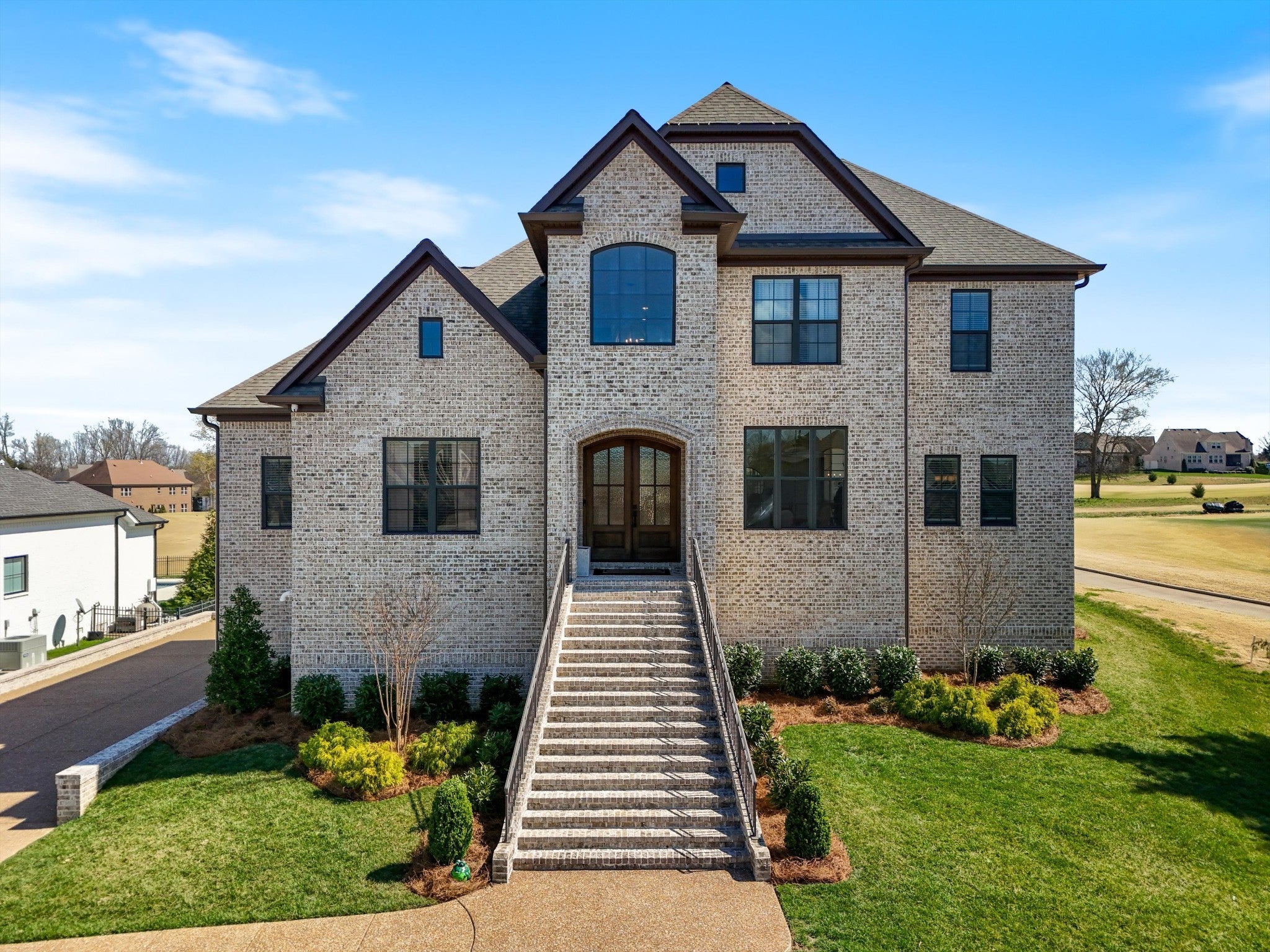 Gallatin, Tennessee, 37066, United States, 4 Bedrooms Bedrooms, ,6 BathroomsBathrooms,Residential,Active,1905350