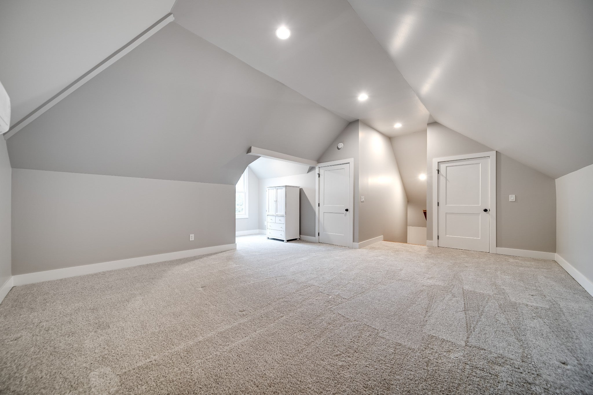 Franklin, Tennessee, 37069, United States, 5 Bedrooms Bedrooms, ,7 BathroomsBathrooms,Residential,Active,1894546