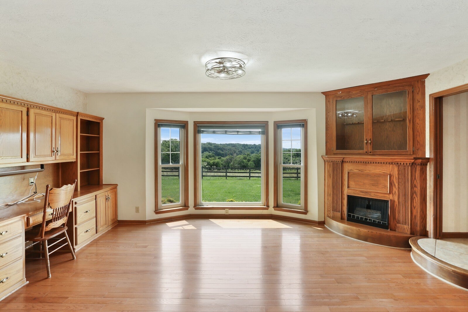 Goodlettsville, Tennessee, 37072, United States, 4 Bedrooms Bedrooms, ,4 BathroomsBathrooms,Residential,Active,1853351