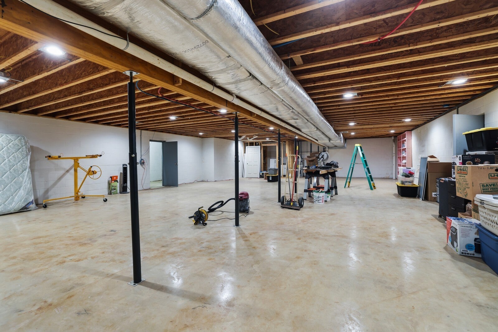 Culleoka, Tennessee, 38451, United States, 3 Bedrooms Bedrooms, ,5 BathroomsBathrooms,Residential,Active,2007337