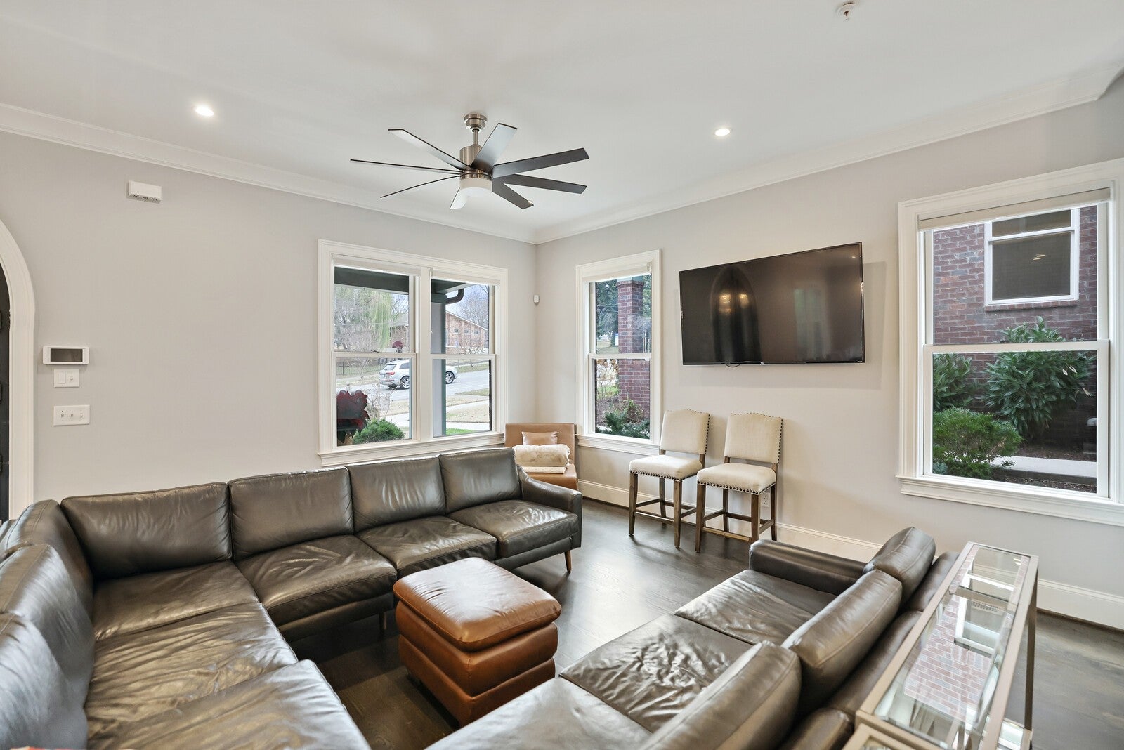 Nashville, Tennessee, 37206, United States, 7 Bedrooms Bedrooms, ,8 BathroomsBathrooms,Residential,Active,2006799