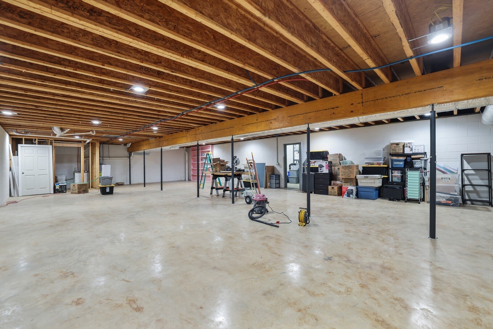 Culleoka, Tennessee, 38451, United States, 3 Bedrooms Bedrooms, ,5 BathroomsBathrooms,Residential,Active,2007337