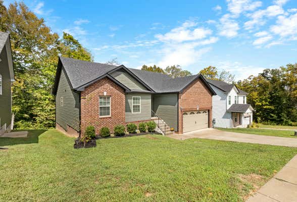 1129 RACKER DR, CLARKSVILLE, TN 37043 - Image 1