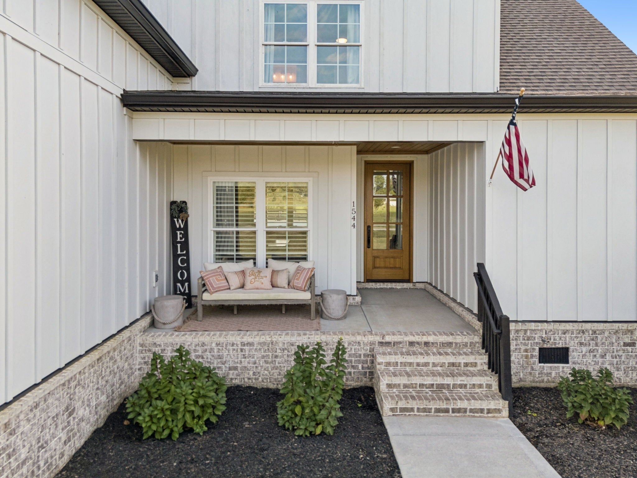 Lebanon, Tennessee, 37090, United States, 3 Bedrooms Bedrooms, ,4 BathroomsBathrooms,Residential,Active,2006888