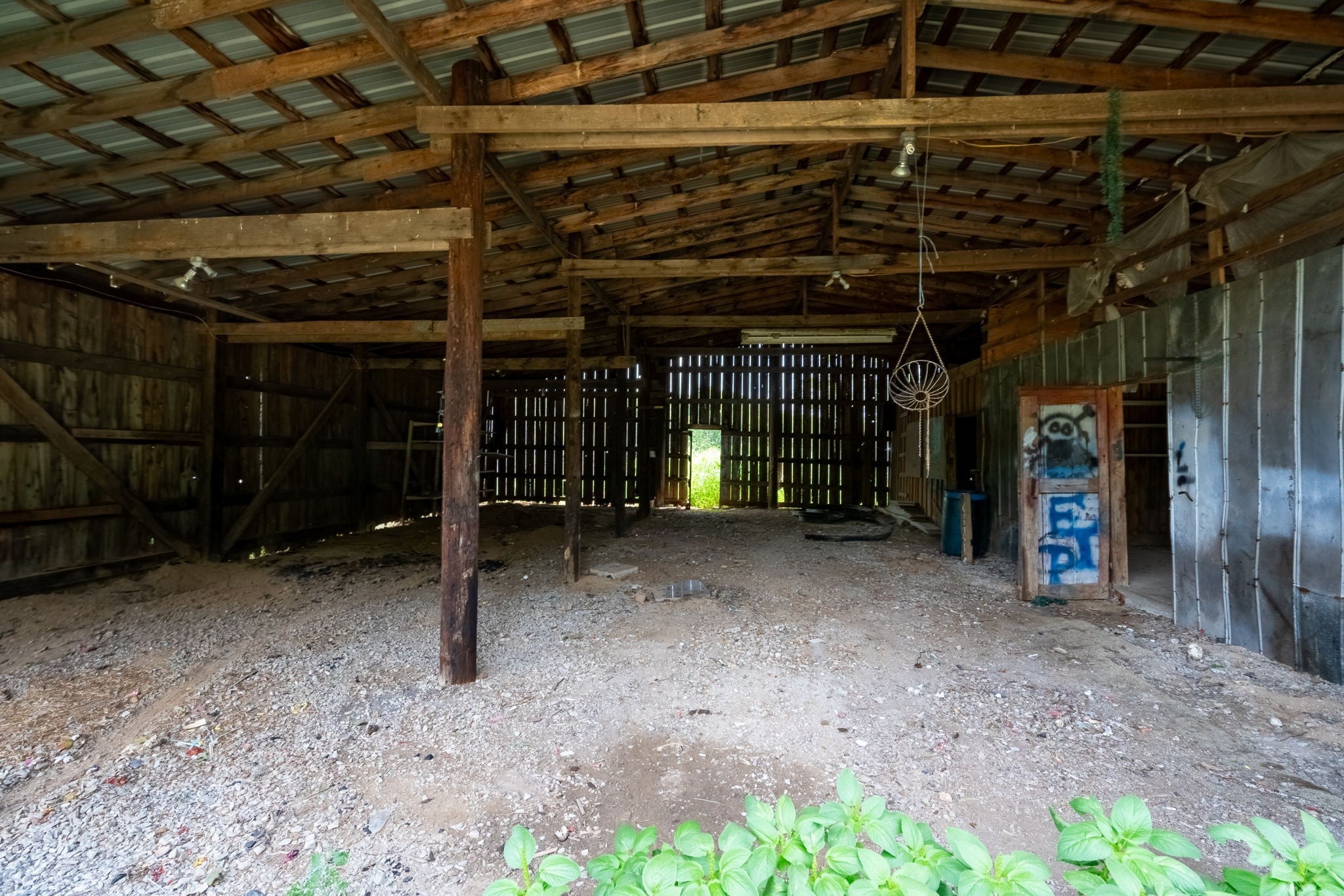 Adams, Tennessee, 37010, United States, 1 Bedroom Bedrooms, ,2 BathroomsBathrooms,Residential,Active,1907982
