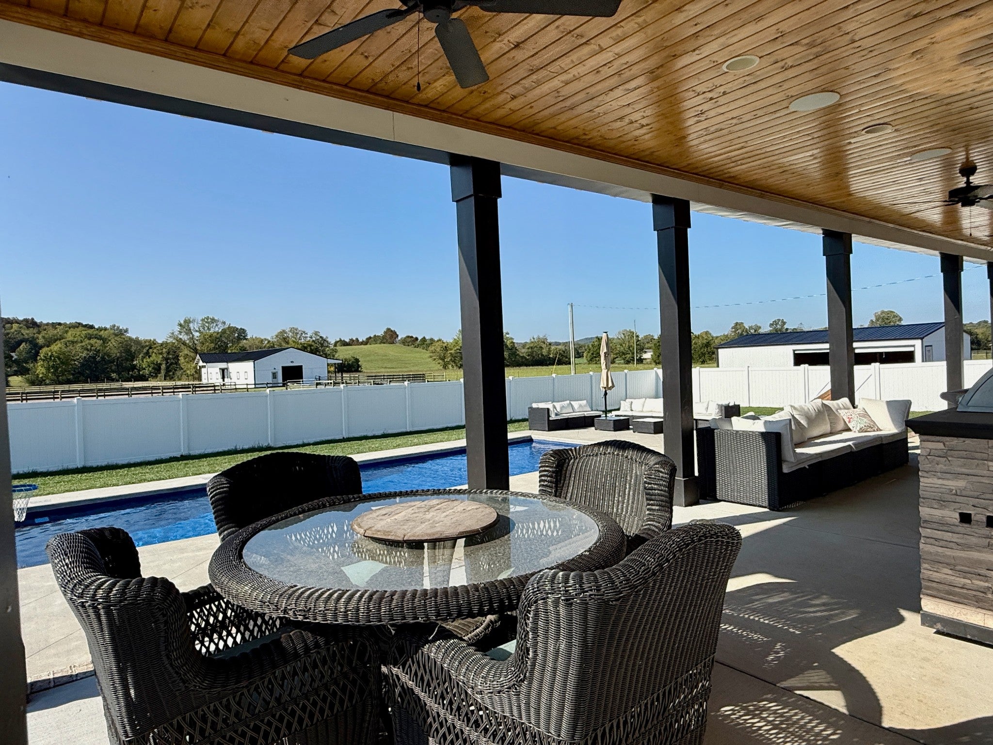 Lebanon, Tennessee, 37090, United States, 3 Bedrooms Bedrooms, ,4 BathroomsBathrooms,Residential,Active,1954332