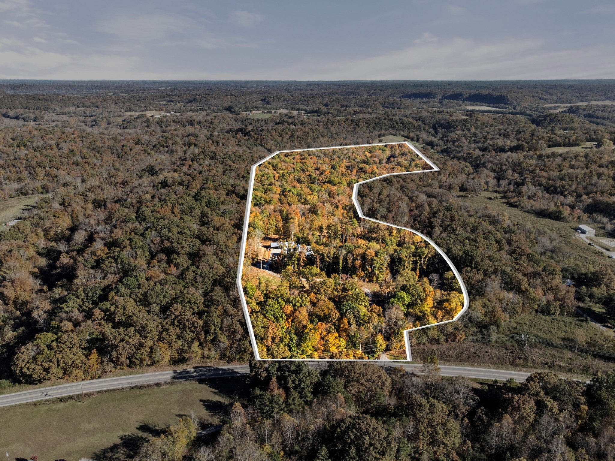 Centerville, Tennessee, 37033, United States, 3 Bedrooms Bedrooms, ,3 BathroomsBathrooms,Residential,Active,2007309