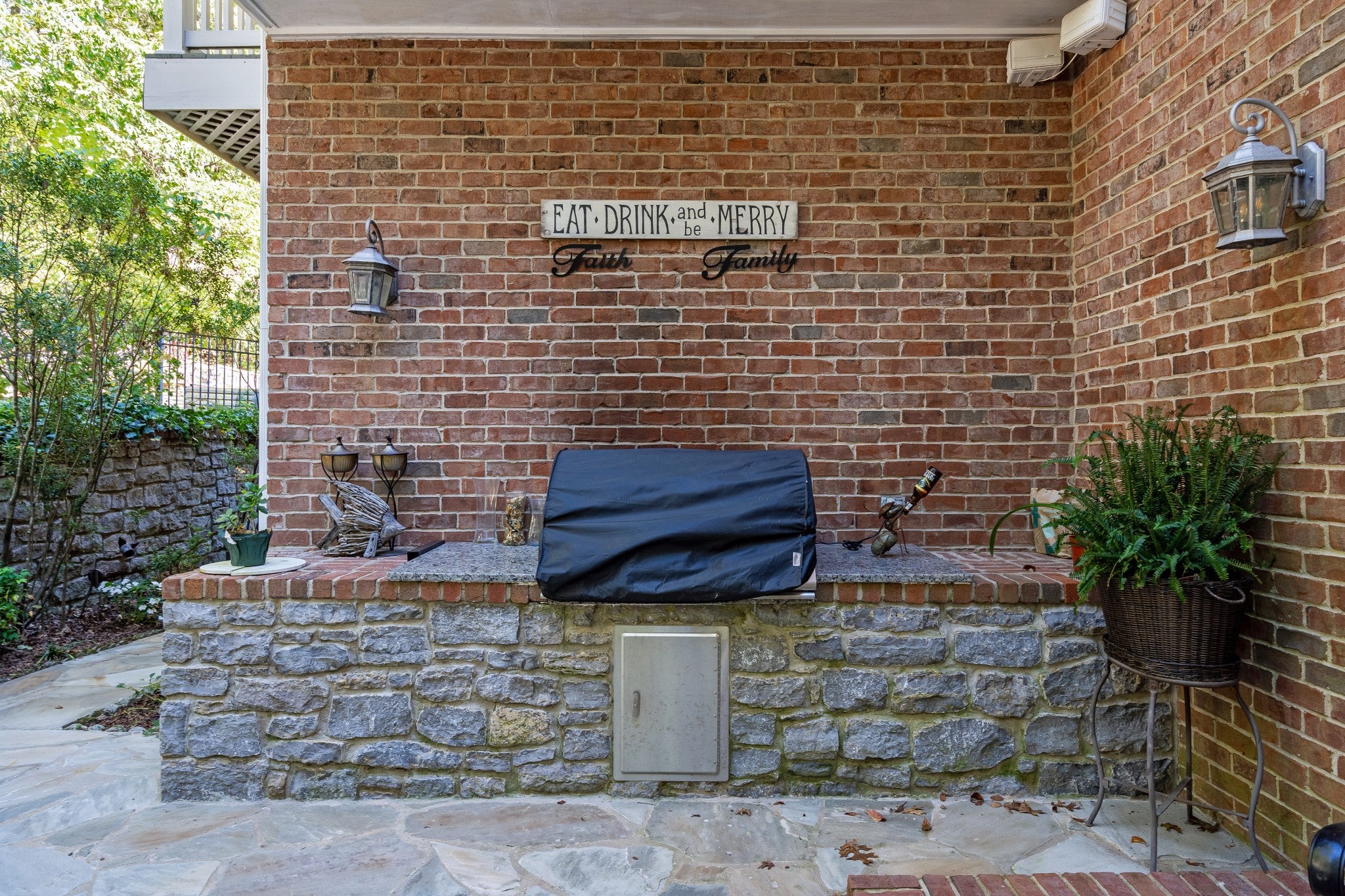 Franklin, Tennessee, 37069, United States, 5 Bedrooms Bedrooms, ,5 BathroomsBathrooms,Residential,Active,1965859