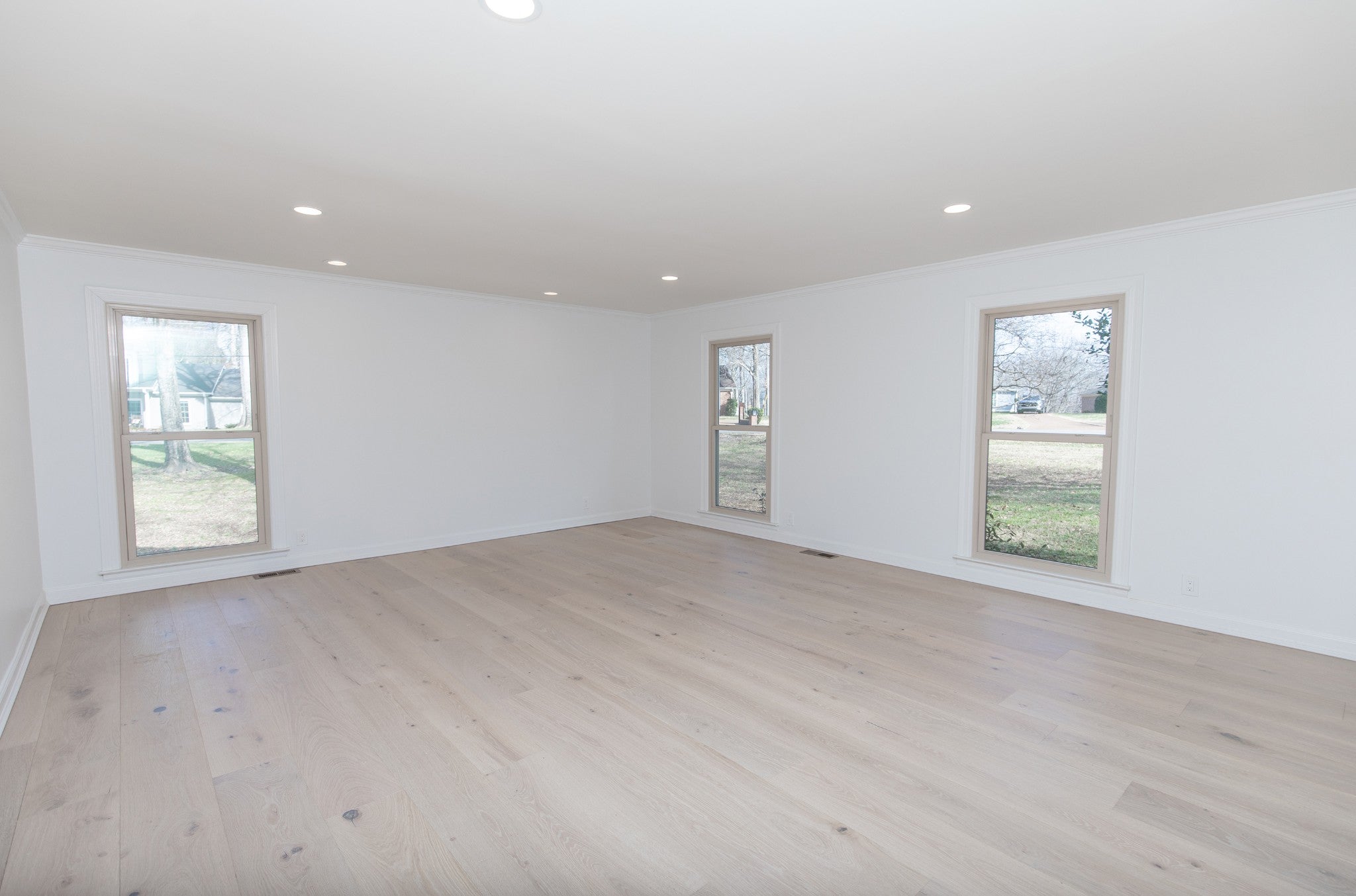 Hendersonville, Tennessee, 37075, United States, 4 Bedrooms Bedrooms, ,3 BathroomsBathrooms,Residential,Active,2014174