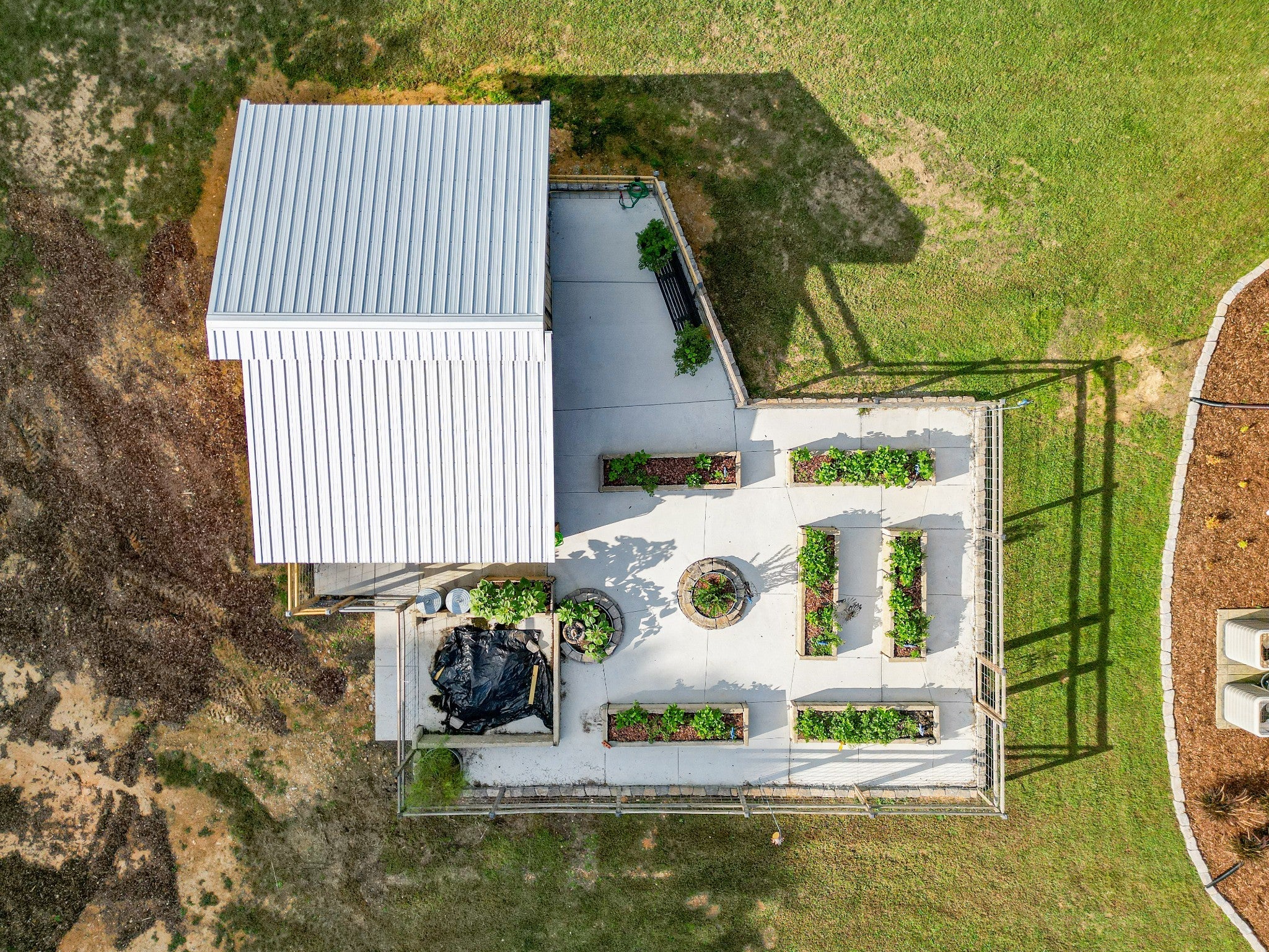 Hohenwald, Tennessee, 38462, United States, 6 Bedrooms Bedrooms, ,3 BathroomsBathrooms,Residential,Active,1964507