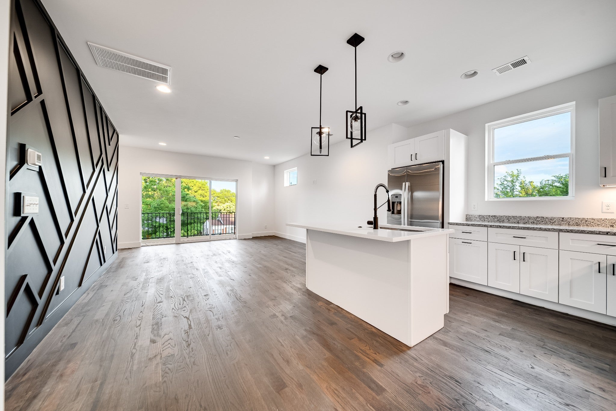 Nashville, Tennessee, 37207, United States, ,Residential,Active,1907970