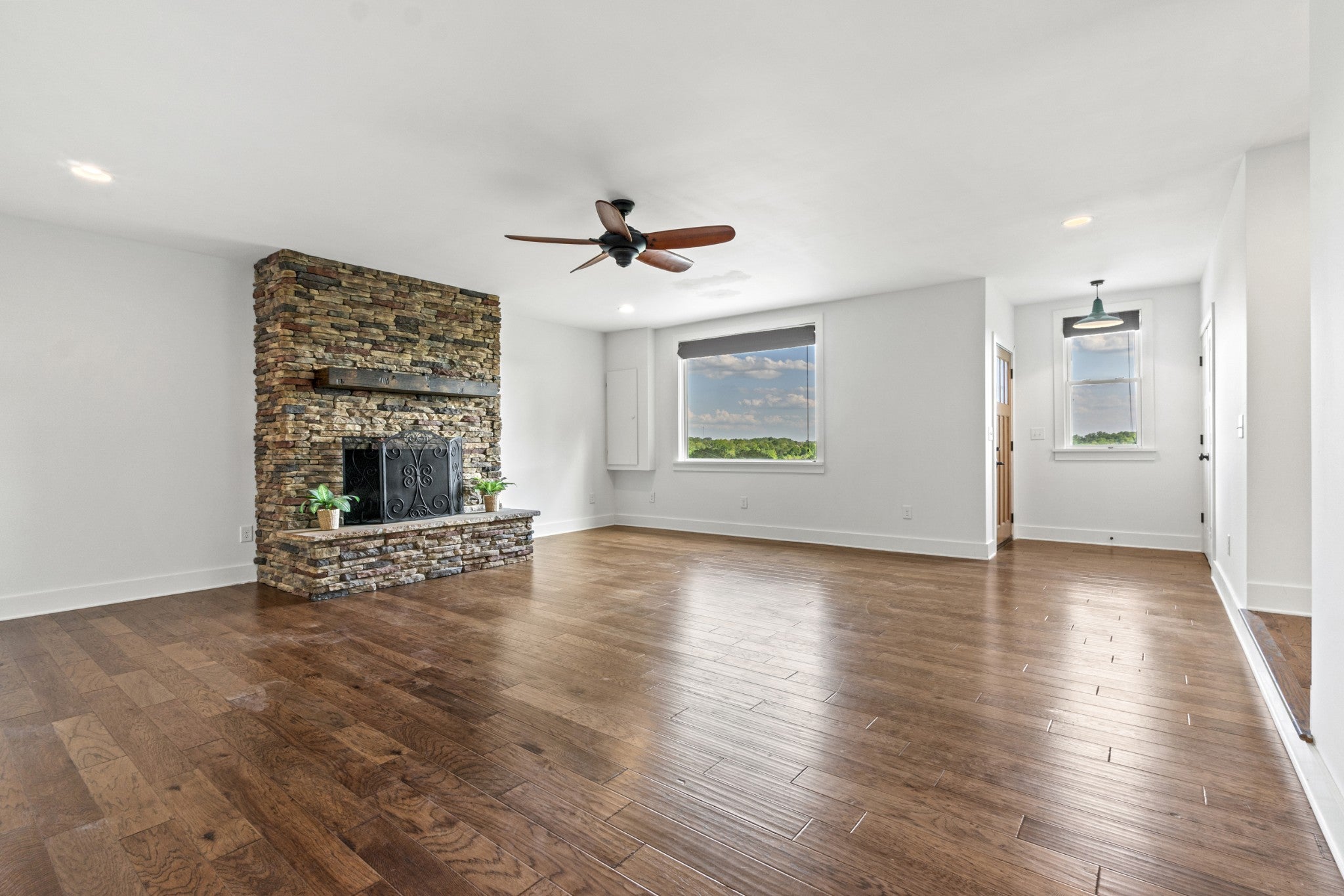 Arrington, Tennessee, 37014, United States, 5 Bedrooms Bedrooms, ,5 BathroomsBathrooms,Residential,Active,1843856