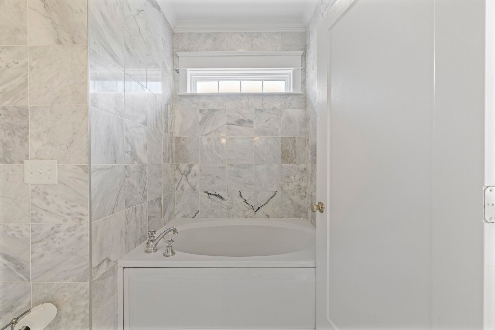 Nashville, Tennessee, 37212, United States, 4 Bedrooms Bedrooms, ,4 BathroomsBathrooms,Residential,Active,1999175